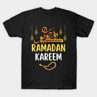 Ramadan Kareem Happy Ramadan Muslims Holy Month Fasting 2022 T-Shirt